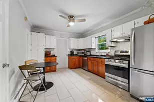 171 Van Winkle St, East Rutherford, NJ 07073 - Photo 7