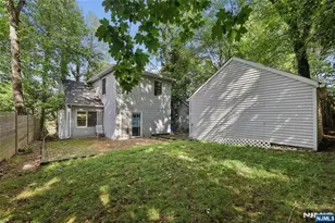 6 Valley Pl, Tenafly, NJ 07670 - Photo 7
