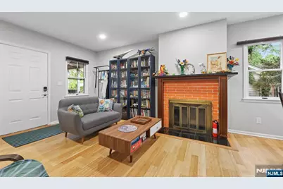 6 Valley Place, Tenafly, NJ 07670 - Photo 15
