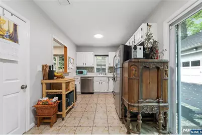 6 Valley Place, Tenafly, NJ 07670 - Photo 23