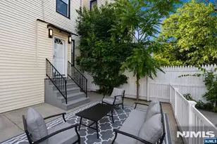 110 Maple 1, Weehawken, NJ 07086 - Photo 3