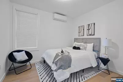 110 Maple 2 #2, Weehawken, NJ 07086 - Photo 19