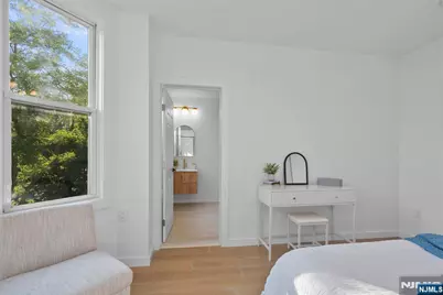 110 Maple 2 #2, Weehawken, NJ 07086 - Photo 3