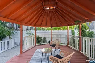 110 Maple 2, Weehawken, NJ 07086 - Photo 5