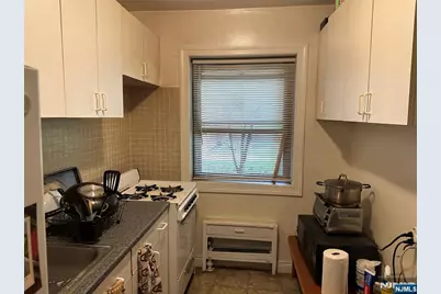 3021 Edwin Avenue 1B #1B, Fort Lee, NJ 07024 - Photo 3