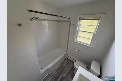 1 Sargeant Avenue 2 #2, Clifton, NJ 07013 - Photo 9