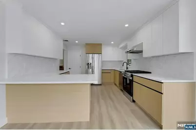 11 Raymond Street, Englewood Cliffs, NJ 07632 - Photo 11