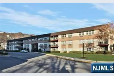 1111 River Road B11 #B11, Edgewater, NJ 07020 - Photo 1