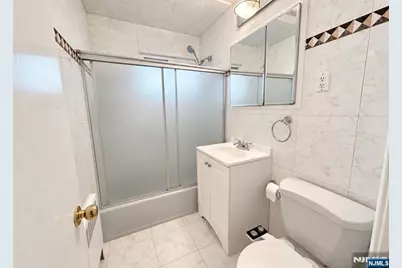 62 Edsall Avenue 2nd Fl #2nd fl, Palisades Park, NJ 07650 - Photo 7