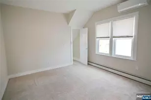 210 Warren Ave Left A, Fort Lee, NJ 07024 - Photo 9
