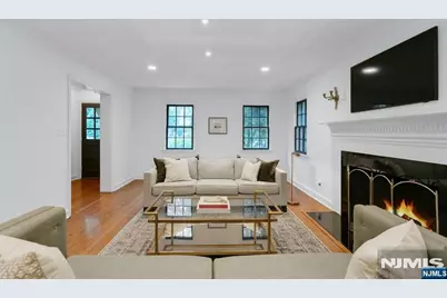 39 Wyncote Road, Ho Ho Kus, NJ 07423 - Photo 5