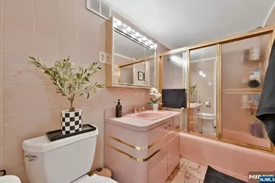 8800 Boulevard East 8D #8D, North Bergen, NJ 07047 - Photo 25