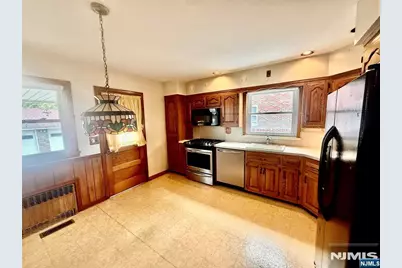89 Strong Street, Wallington, NJ 07057 - Photo 7