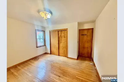 89 Strong Street, Wallington, NJ 07057 - Photo 13