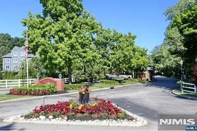 876 Somerset Court, Ramsey, NJ 07446 - Photo 3