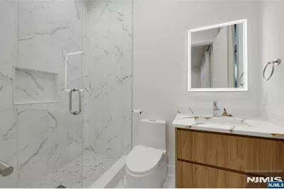 260 Virginia Court, Paramus, NJ 07652 - Photo 11
