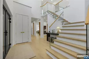 260 Virginia Ct, Paramus, NJ 07652 - Photo 5