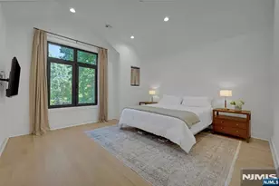 260 Virginia Ct, Paramus, NJ 07652 - Photo 37