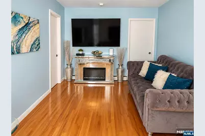 79 Chester Avenue, Irvington, NJ 07111 - Photo 3