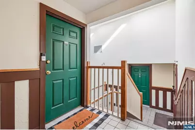 1714 Faulkner Court 1714 #1714, Mahwah, NJ 07430 - Photo 5