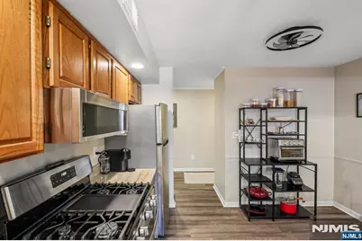 1714 Faulkner Court 1714 #1714, Mahwah, NJ 07430 - Photo 15
