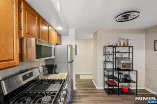 1714 Faulkner Ct 1714, Mahwah, NJ 07430 - Photo 15