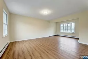 11 Old Tappan Rd, Old Tappan, NJ 07675 - Photo 11