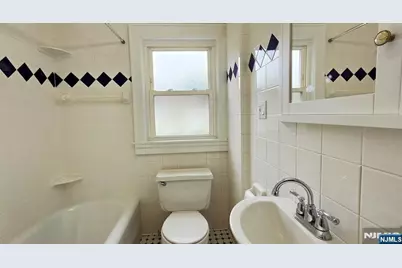 181 Grand Avenue 1st Floor #1st floor, Leonia, NJ 07605 - Photo 7