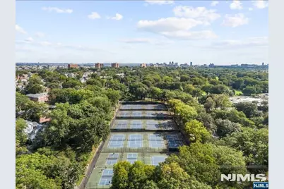 63 Forest Hill Parkway K1 #K1, Newark, NJ 07104 - Photo 17