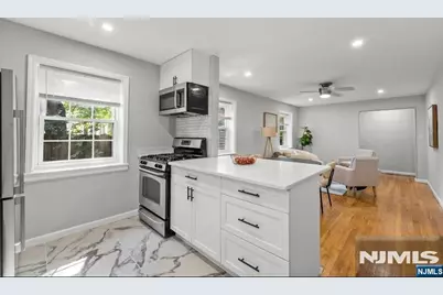 63 Forest Hill Parkway K1 #K1, Newark, NJ 07104 - Photo 5