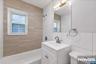 63 Forest Hill Parkway K1 #K1, Newark, NJ 07104 - Photo 9