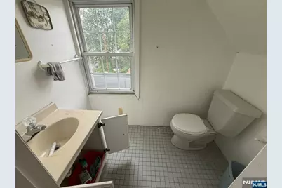 39 Grand Street, Garfield, NJ 07026 - Photo 5
