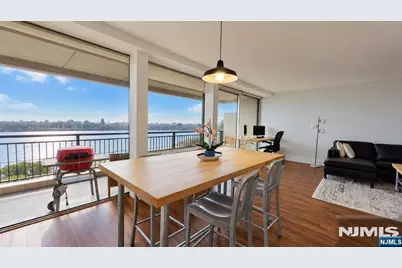 4 Horizon Road 1027 #1027, Fort Lee, NJ 07024 - Photo 7