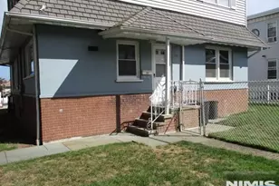 3 Boiling Springs Ave, East Rutherford, NJ 07073 - Photo 17