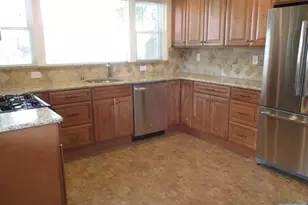 3 Boiling Springs Ave, East Rutherford, NJ 07073 - Photo 3