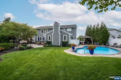 398 James Woods Court, New Milford, NJ 07646 - Photo 33
