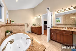 398 James Woods Ct, New Milford, NJ 07646 - Photo 25