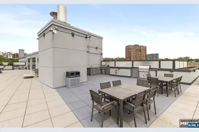 317 Hudson Park 317 #317, Edgewater, NJ 07020 - Photo 9