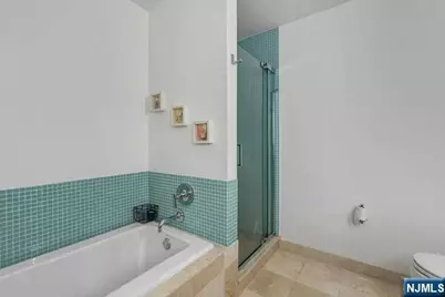 317 Hudson Park 317 #317, Edgewater, NJ 07020 - Photo 19