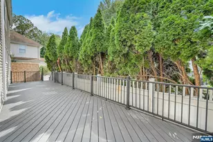 470 Washington Ave 1, Cliffside Park, NJ 07010 - Photo 23