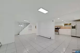 470 Washington Ave 1, Cliffside Park, NJ 07010 - Photo 27