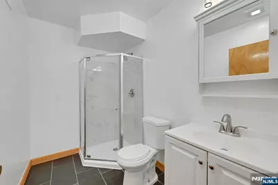 470 Washington Avenue 1 #1, Cliffside Park, NJ 07010 - Photo 19
