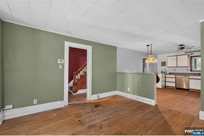 269 Hutton Street, Jersey City, NJ 07307 - Photo 7
