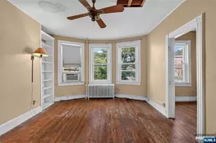 269 Hutton St, Jersey City, NJ 07307 - Photo 17