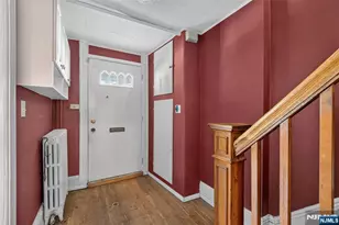 269 Hutton St, Jersey City, NJ 07307 - Photo 3