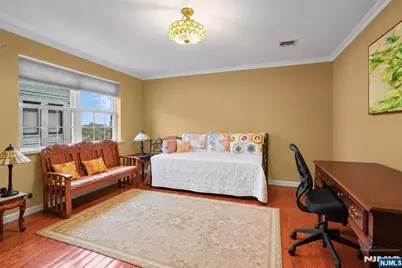 135 38th 505 #505, Union City, NJ 07087 - Photo 3