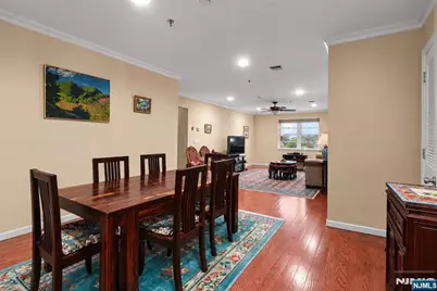 135 38th 505 #505, Union City, NJ 07087 - Photo 17