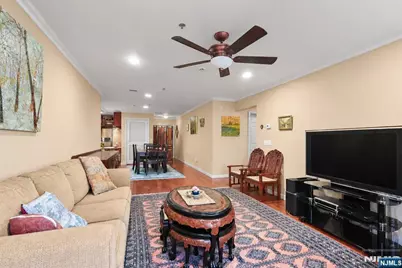 135 38th 505 #505, Union City, NJ 07087 - Photo 15