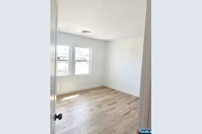 11 Leo Place 2 #2, Lodi, NJ 07644 - Photo 13