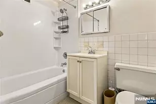 285 Aycrigg Ave 12G, Passaic, NJ 07055 - Photo 21